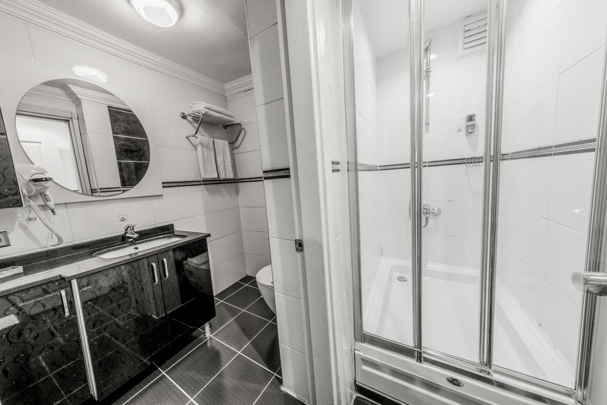 Olive Garden Suite Hotel Istanbul Exterior foto